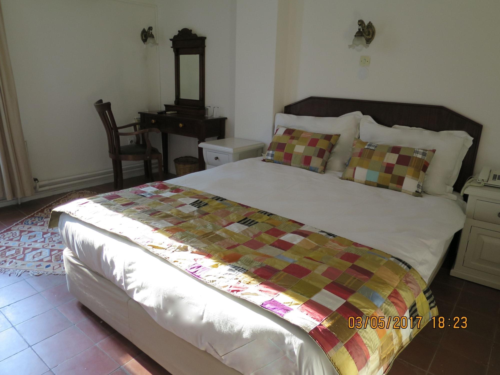 Kalehan Hotel